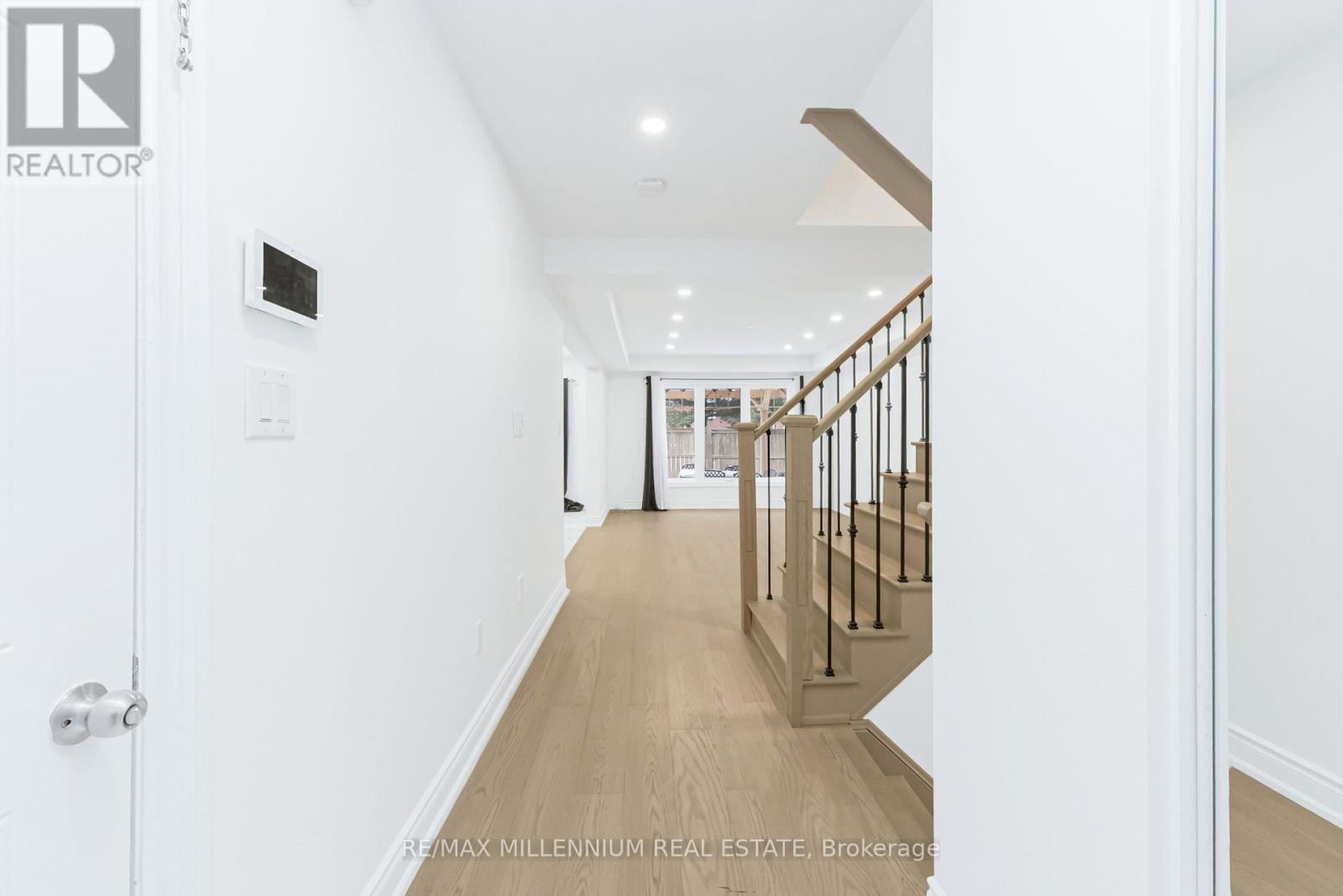 5 Haverty Trail, Brampton, ON - Indoor Photo Showing Other Room