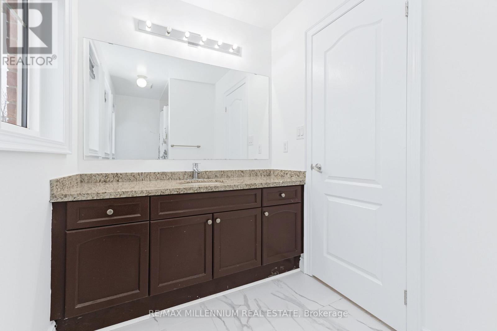 5 Haverty Trail, Brampton, ON - Indoor Photo Showing Other Room