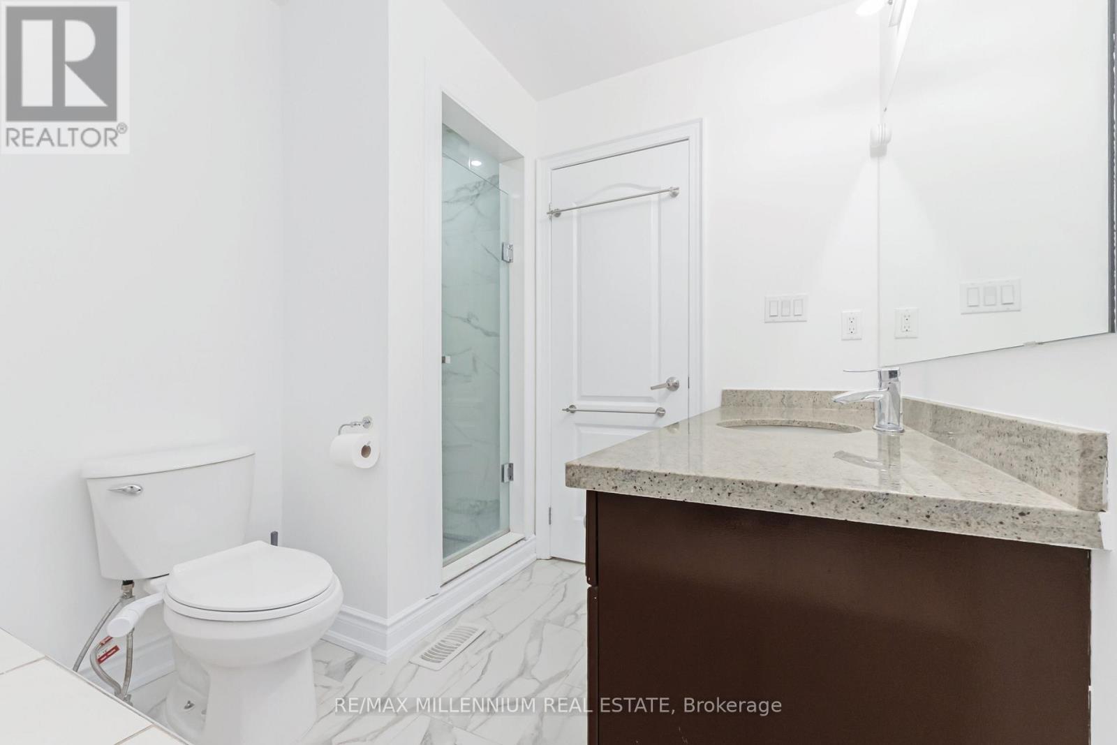 5 Haverty Trail, Brampton, ON - Indoor Photo Showing Bathroom