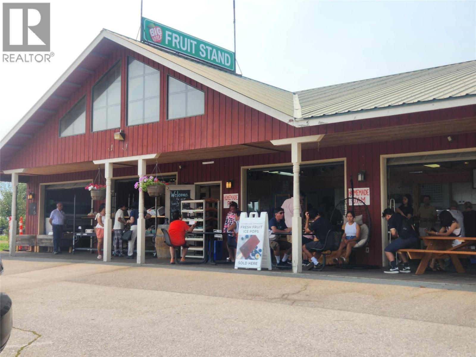 9701 Jones Flat Road, Summerland, BC