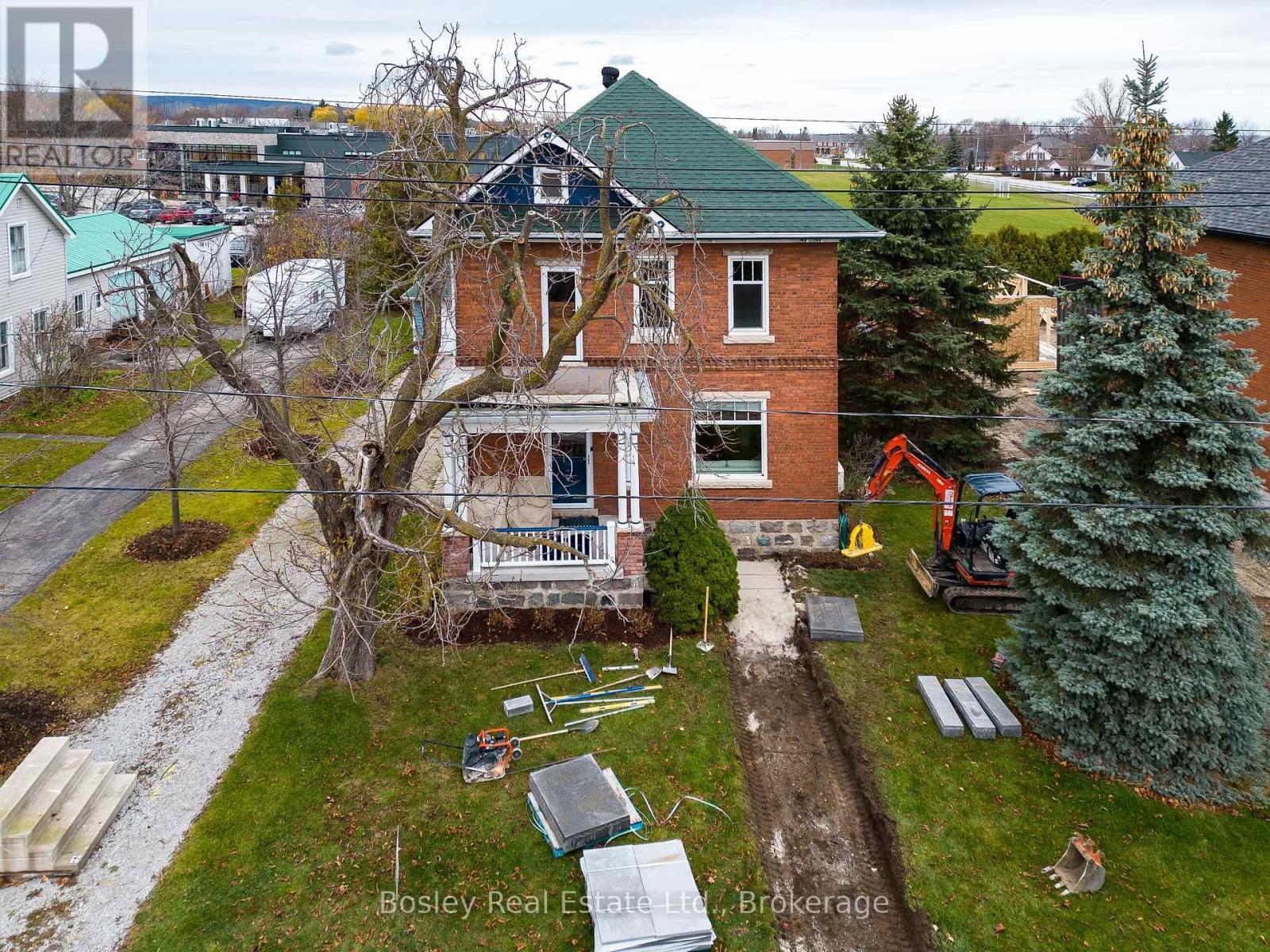 90 Collingwood Street, Meaford, ON