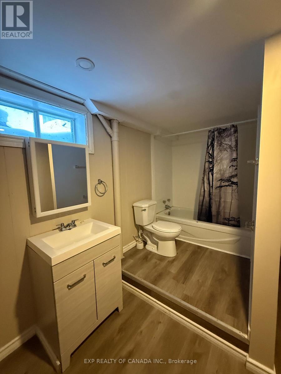 348 Maple Street S, Timmins (Ts - Se), ON - Indoor Photo Showing Bathroom