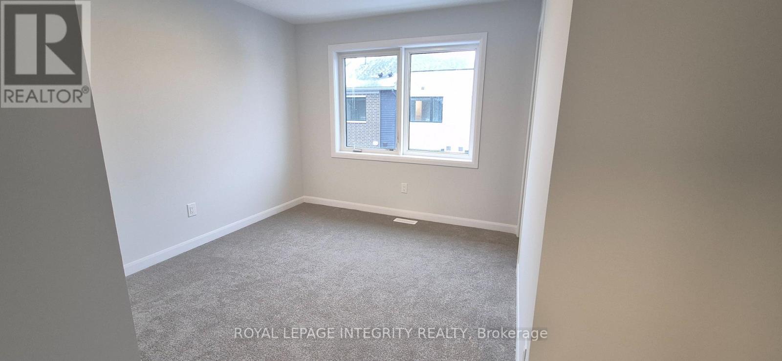 3 - 401 Glenroy Gilbert Drive, Ottawa, ON - Indoor Photo Showing Other Room
