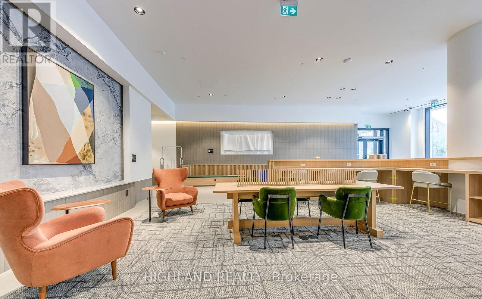 3806 - 395 Square One Drive, Mississauga, ON - Indoor Photo Showing Other Room