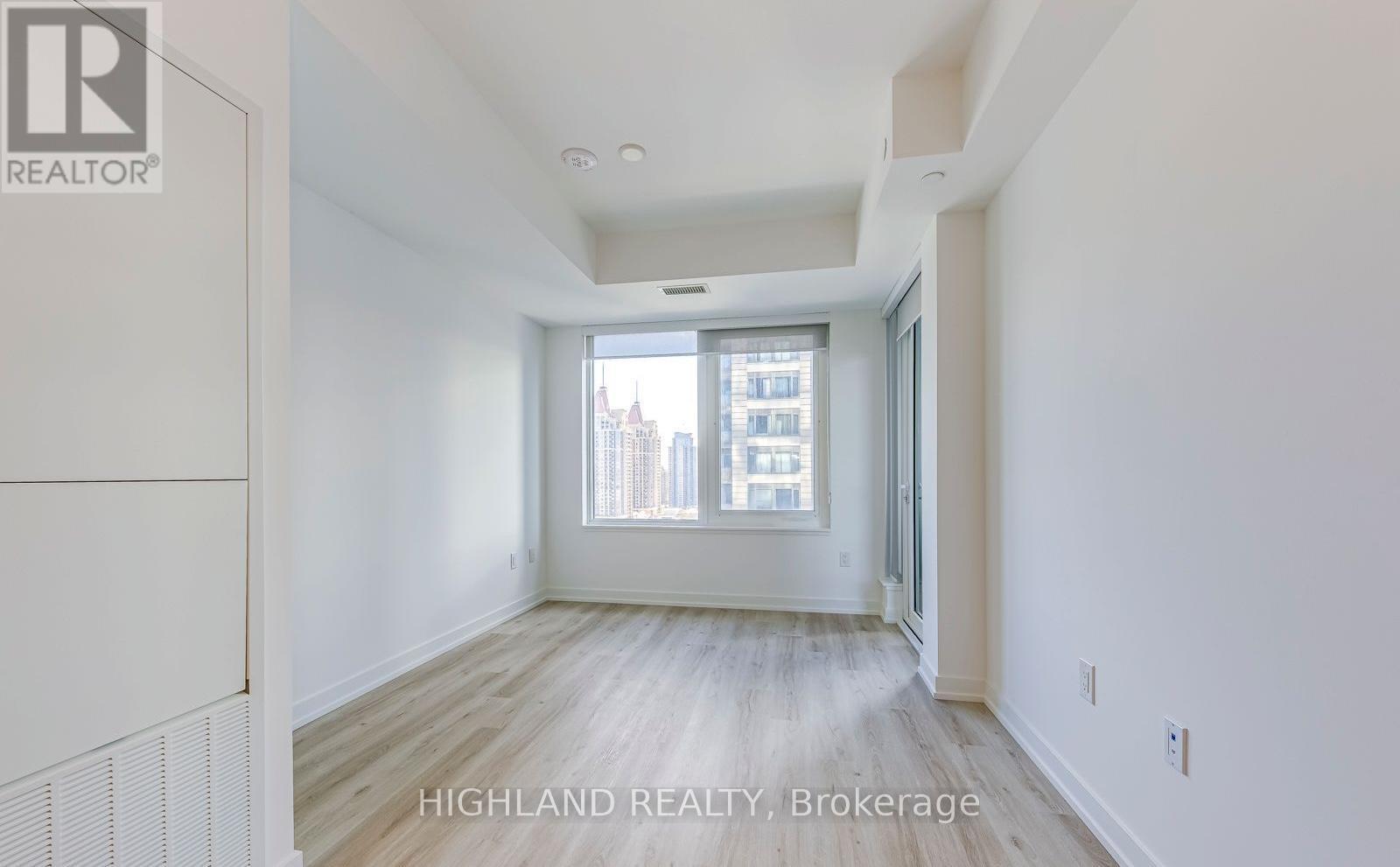 3806 - 395 Square One Drive, Mississauga, ON - Indoor Photo Showing Other Room