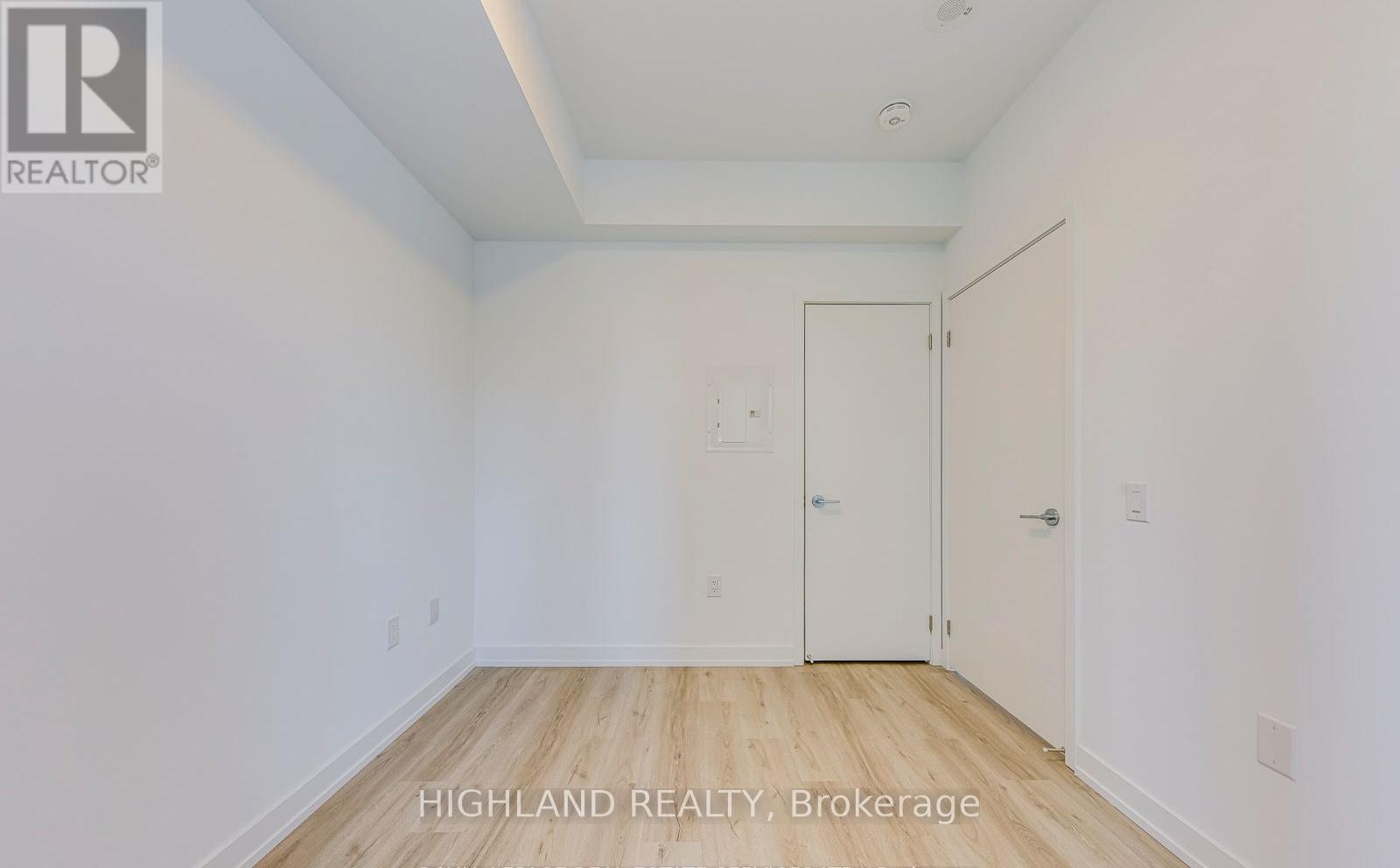 3806 - 395 Square One Drive, Mississauga, ON - Indoor Photo Showing Other Room