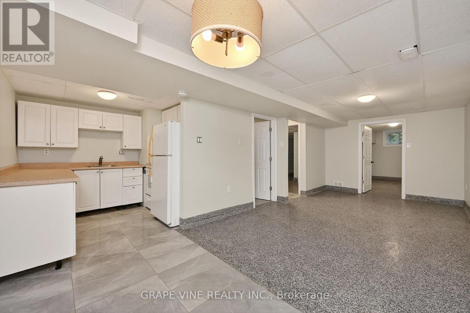 179 Victoria Street, Mississippi Mills, ON - Indoor Photo Showing Kitchen