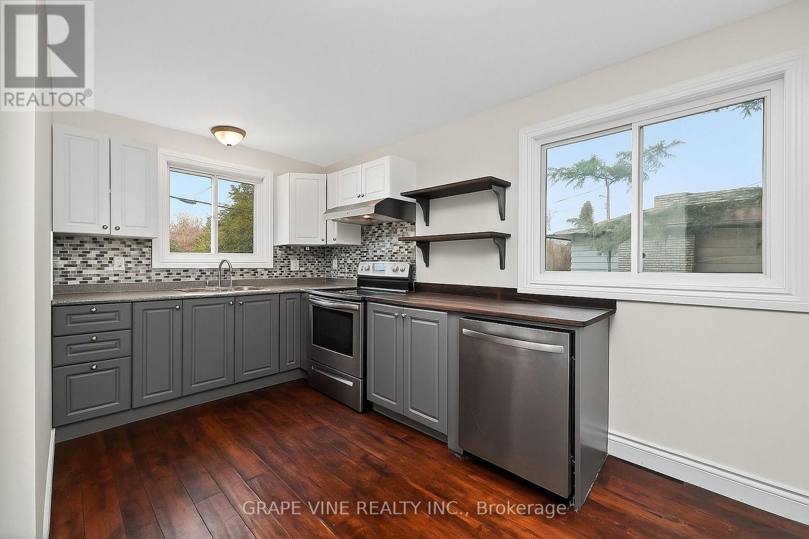 179 Victoria Street, Mississippi Mills, ON - Indoor Photo Showing Kitchen
