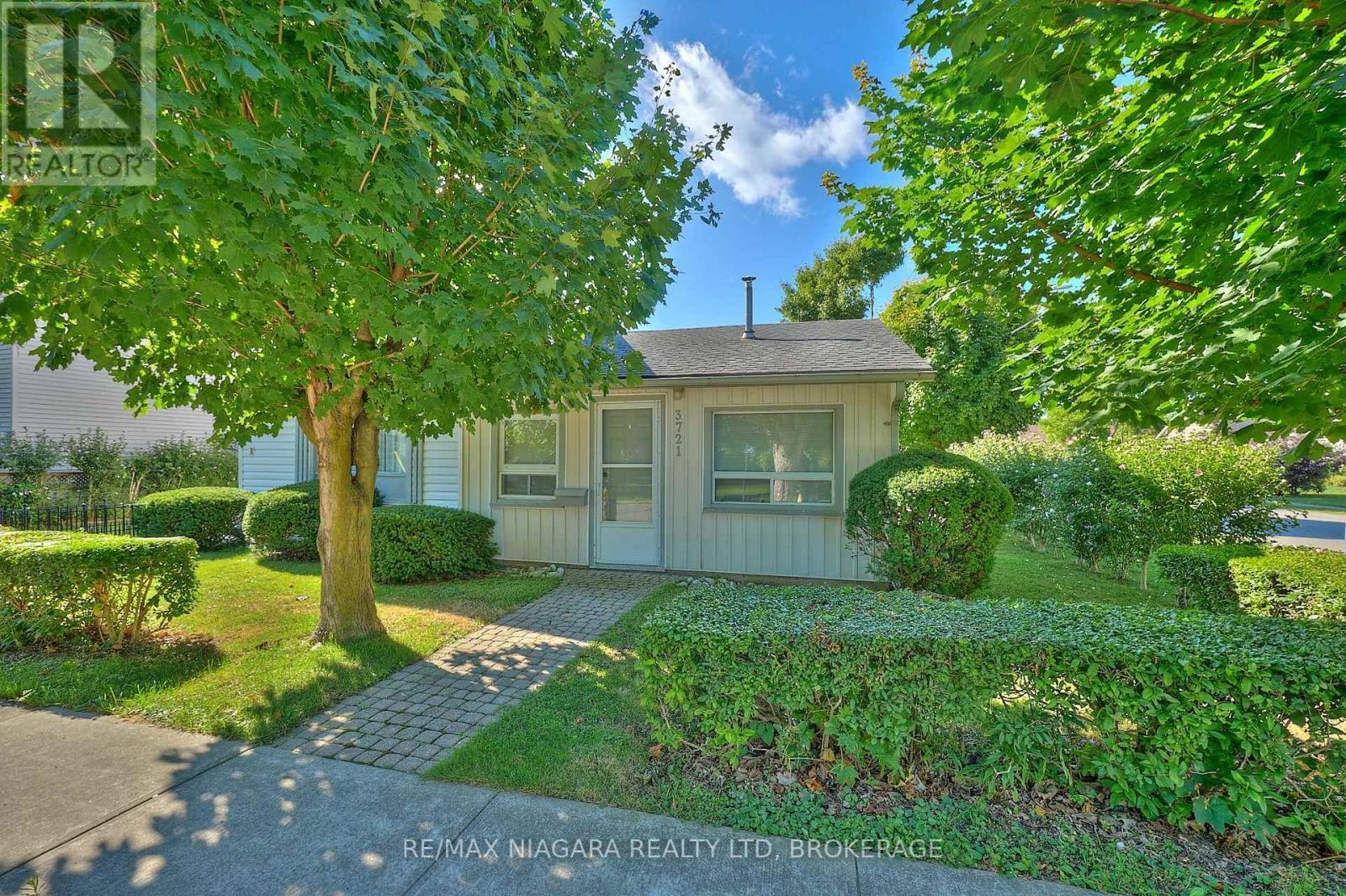 3721 Hibbard Street, Fort Erie (Ridgeway), ON - Outdoor