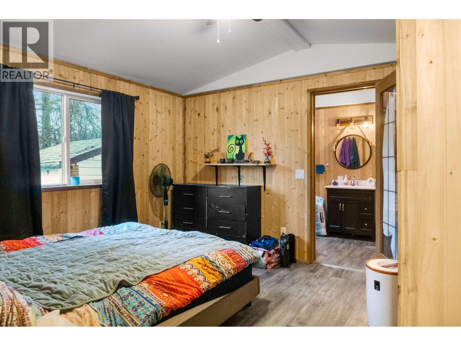 48 584 Columbia Avenue, Kitimat, BC - Indoor Photo Showing Bedroom