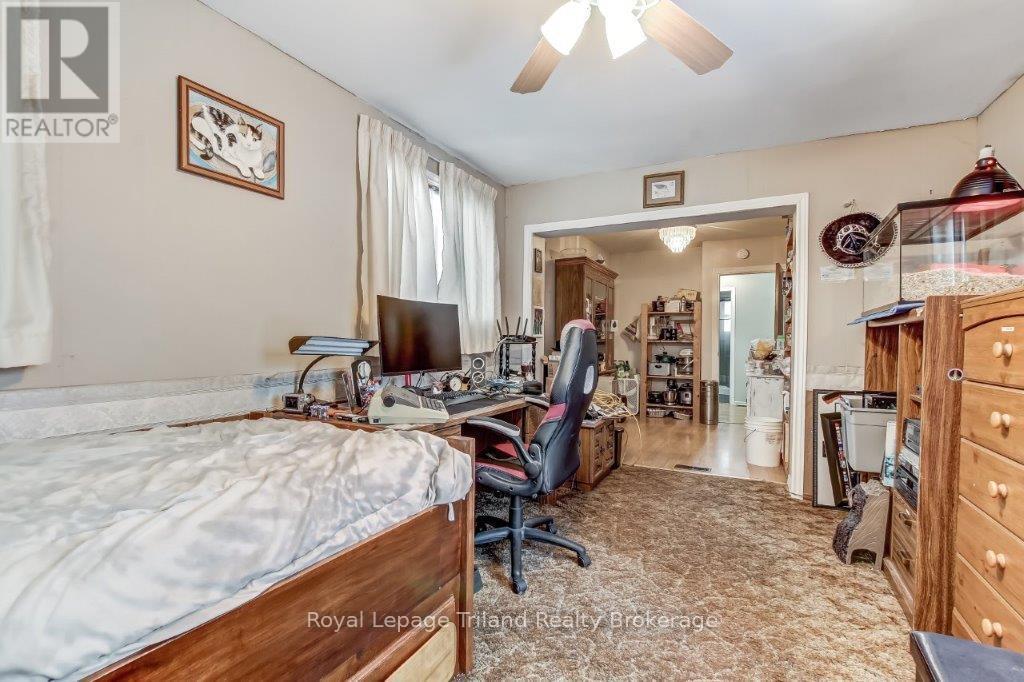 772 Devonshire Avenue E, Woodstock (Woodstock - North), ON - Indoor Photo Showing Office