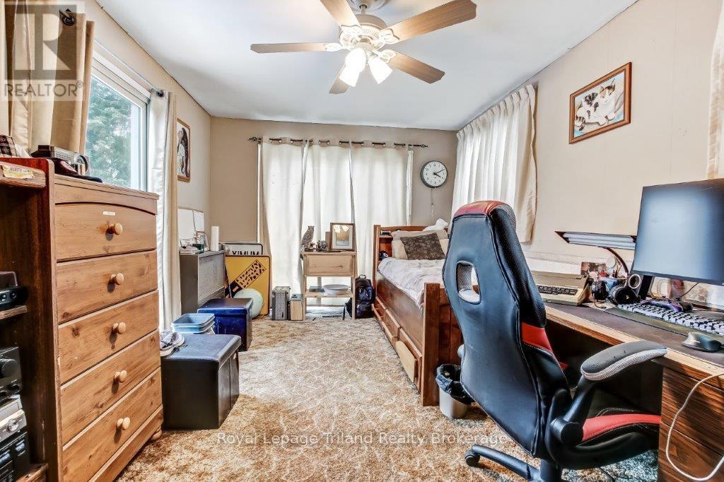 772 Devonshire Avenue E, Woodstock (Woodstock - North), ON - Indoor Photo Showing Office