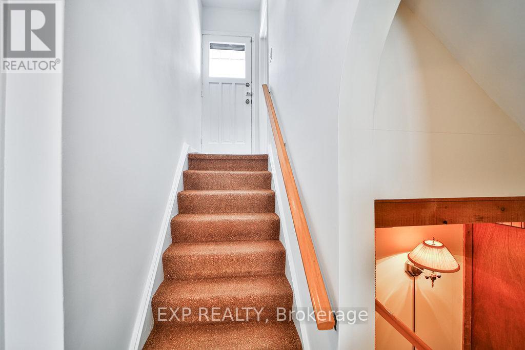 56 Gage Avenue, Toronto, ON - Indoor Photo Showing Other Room