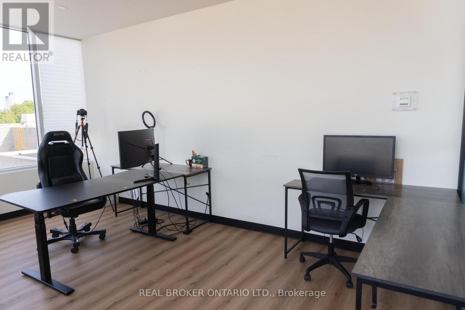 B201 - 28 Roytec Road, Vaughan, ON