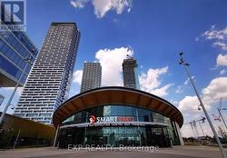 5807 - 5 BUTTERMILL AVE AVENUE Vaughan, ON L4K 0J5