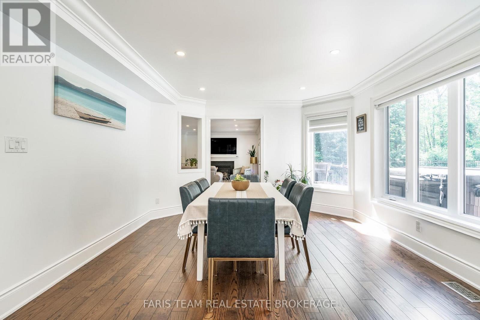 6 Alana Drive, Springwater, ON - Indoor Photo Showing Dining Room