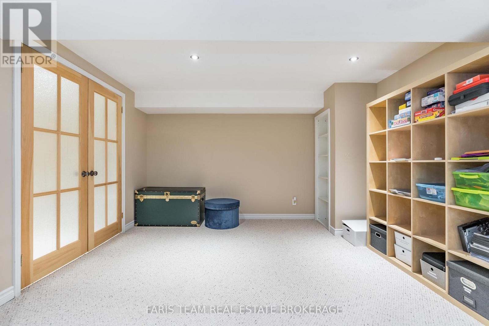 6 Alana Drive, Springwater, ON - Indoor