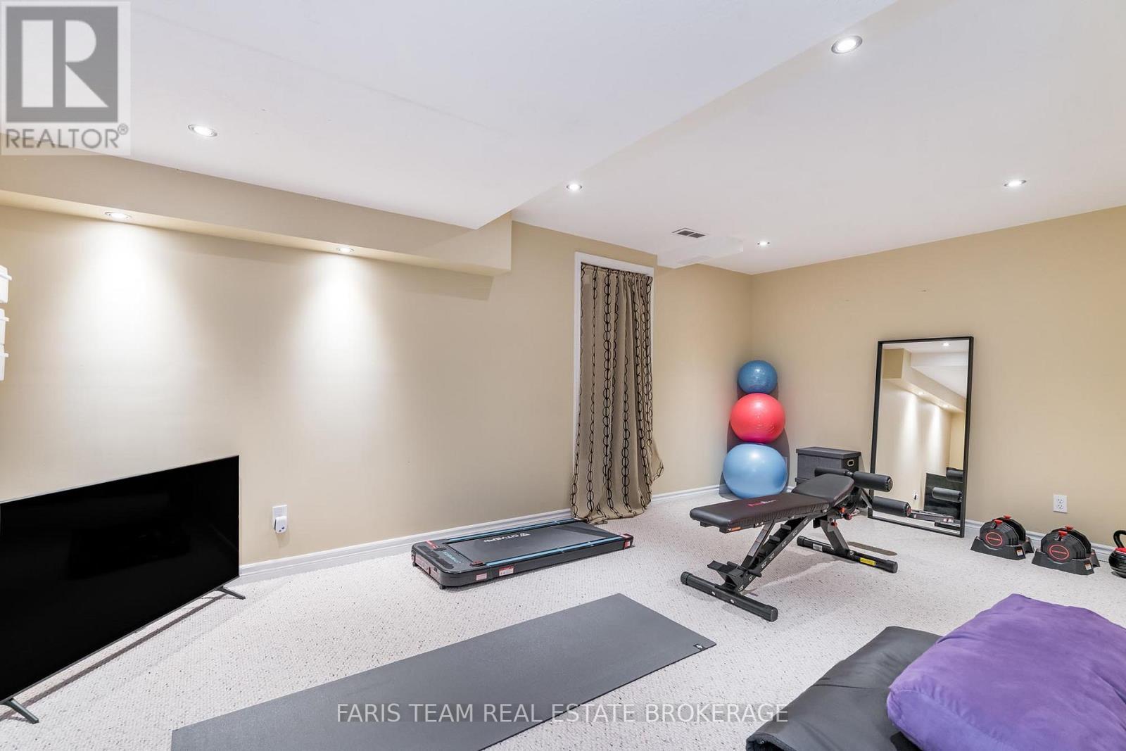 6 Alana Drive, Springwater, ON - Indoor Photo Showing Gym Room