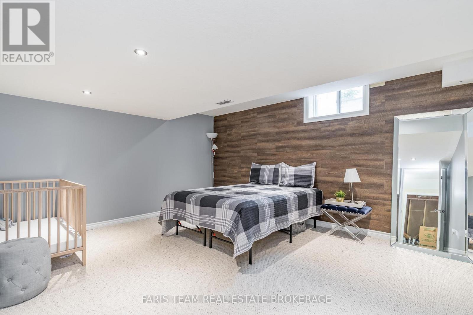 6 Alana Drive, Springwater, ON - Indoor Photo Showing Bedroom