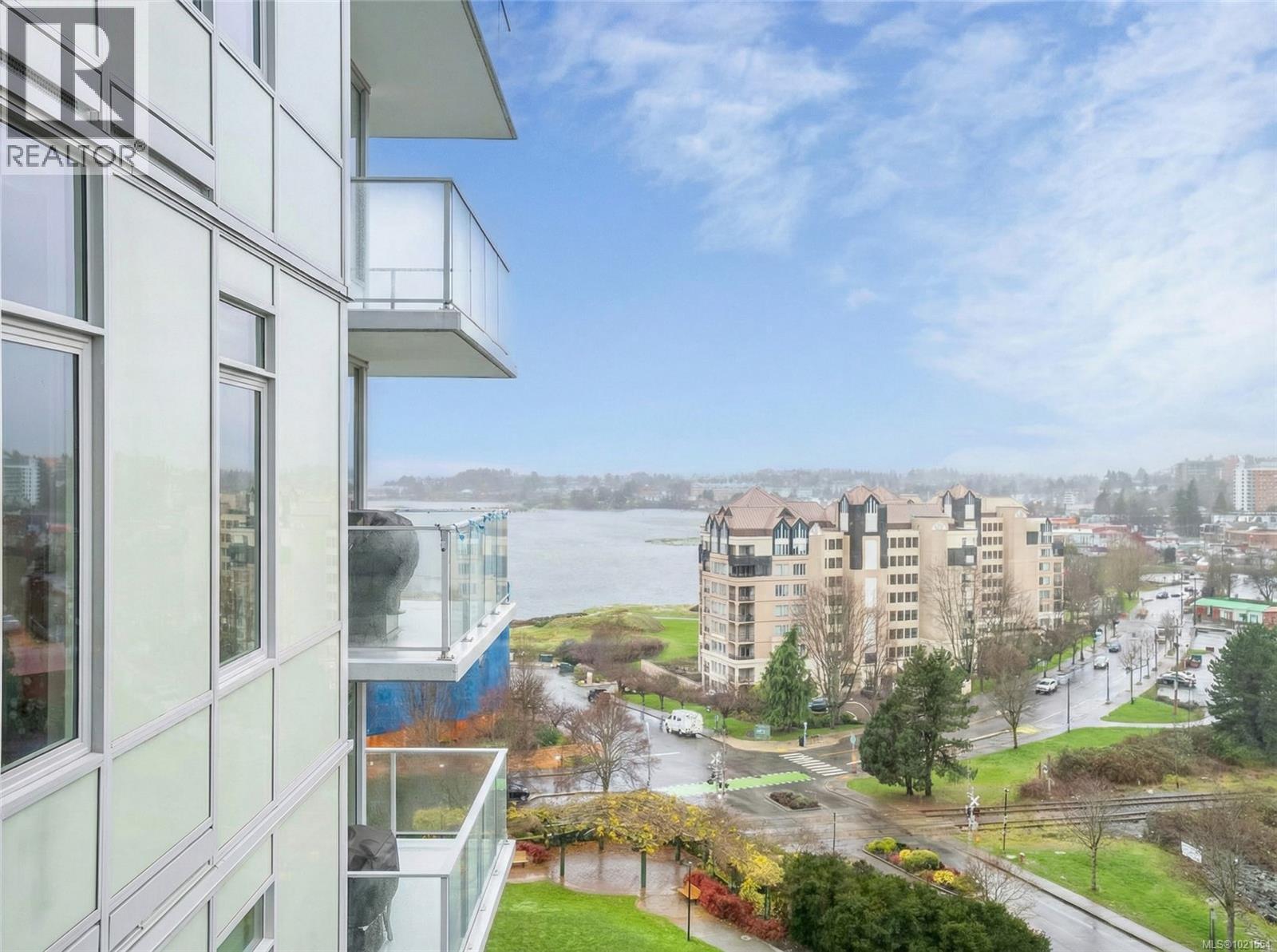 View - 804 60 Saghalie Rd, Victoria, BC