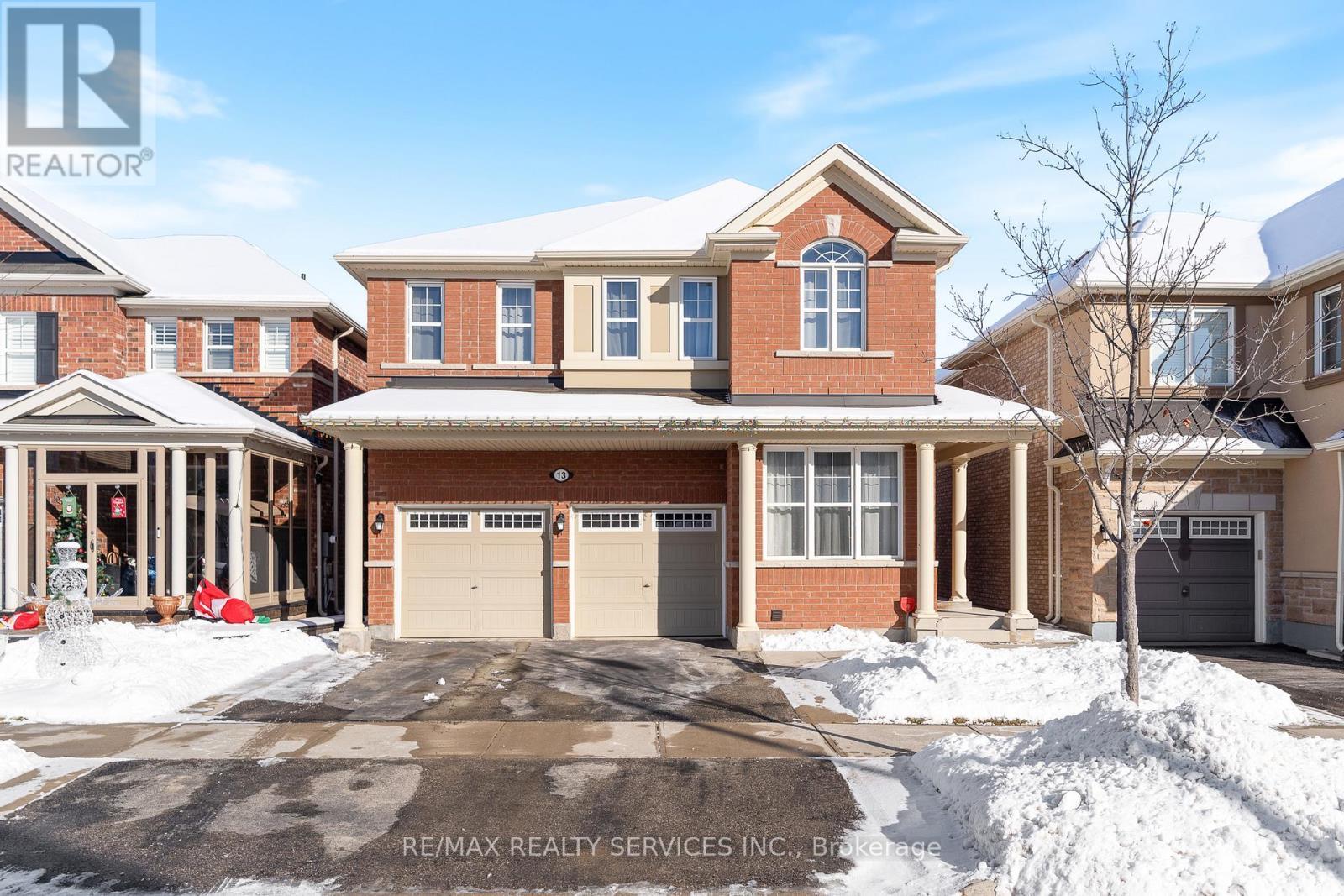13 Fenchurch Drive, Brampton, ON - Outdoor With Facade