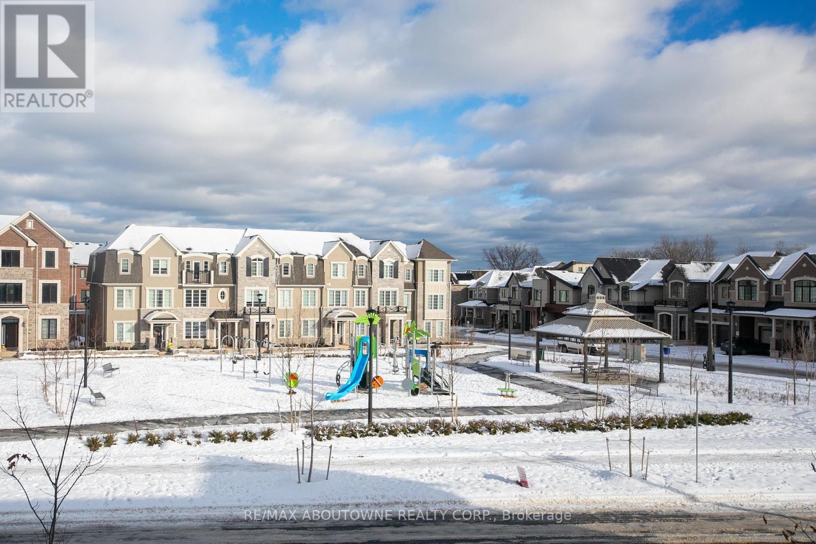 3028 Merrick Road, Oakville, ON