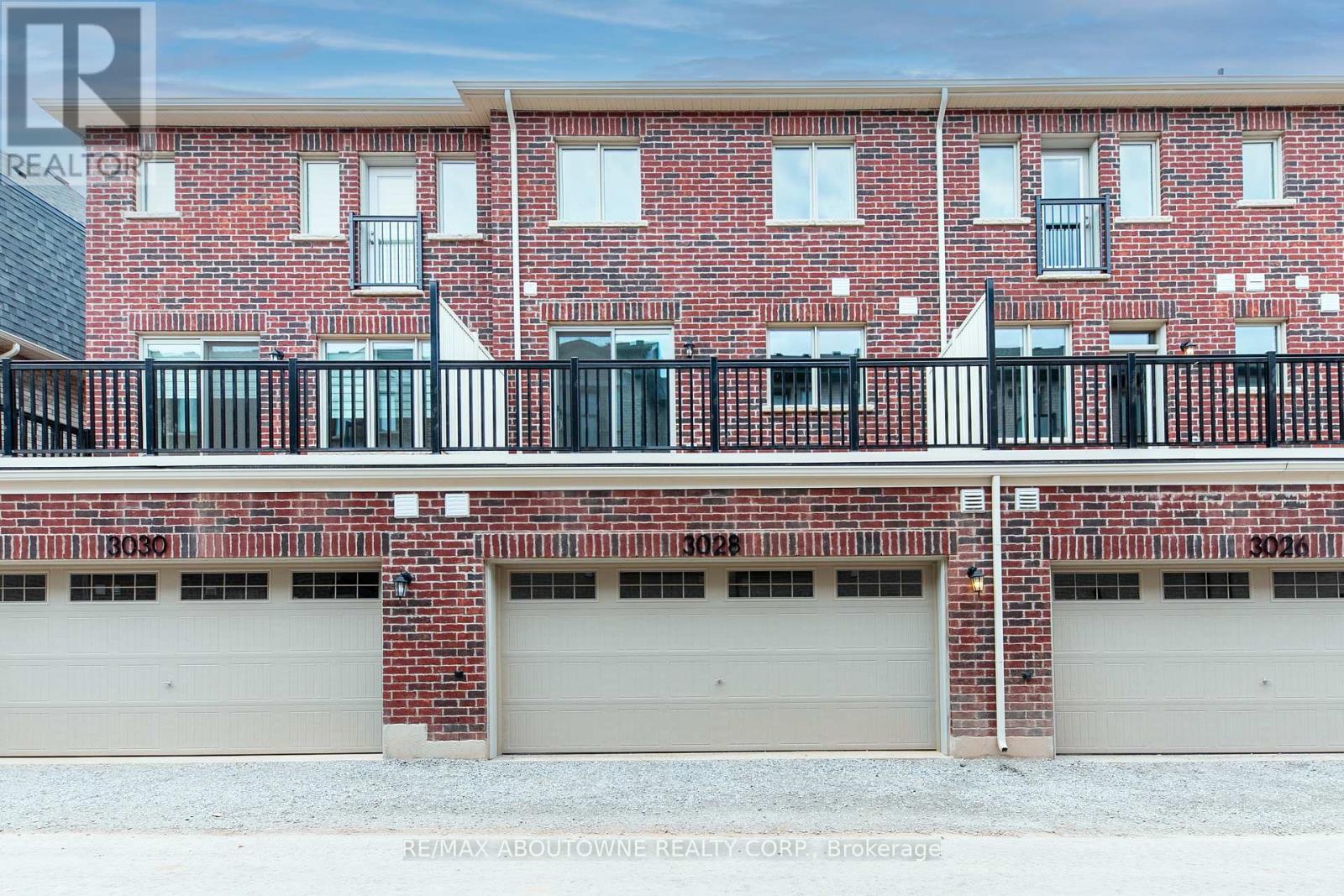 3028 Merrick Road, Oakville, ON