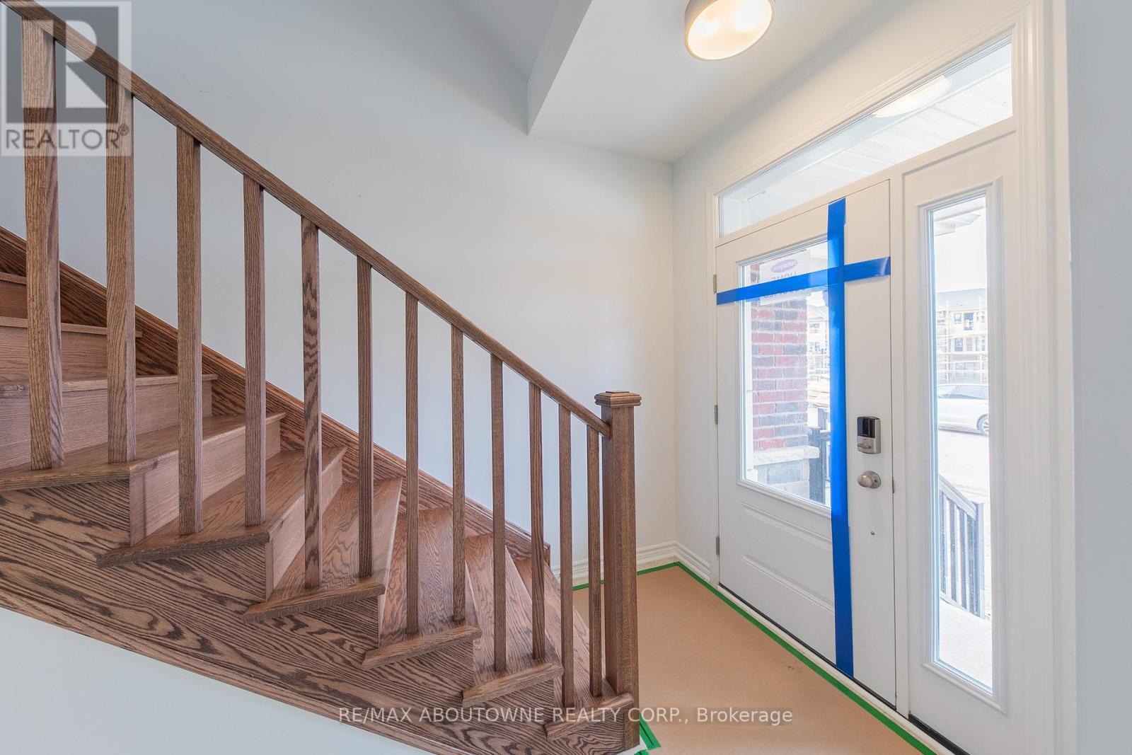 3028 Merrick Road, Oakville, ON