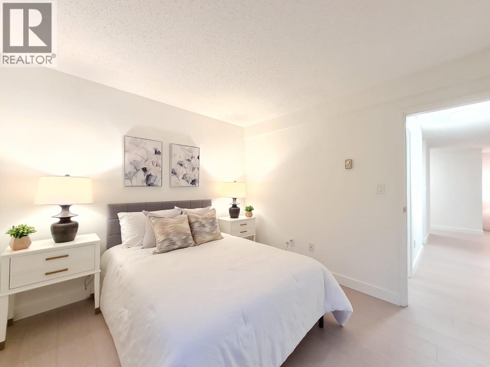 202 9128 Capella Drive, Burnaby, BC - Indoor Photo Showing Bedroom