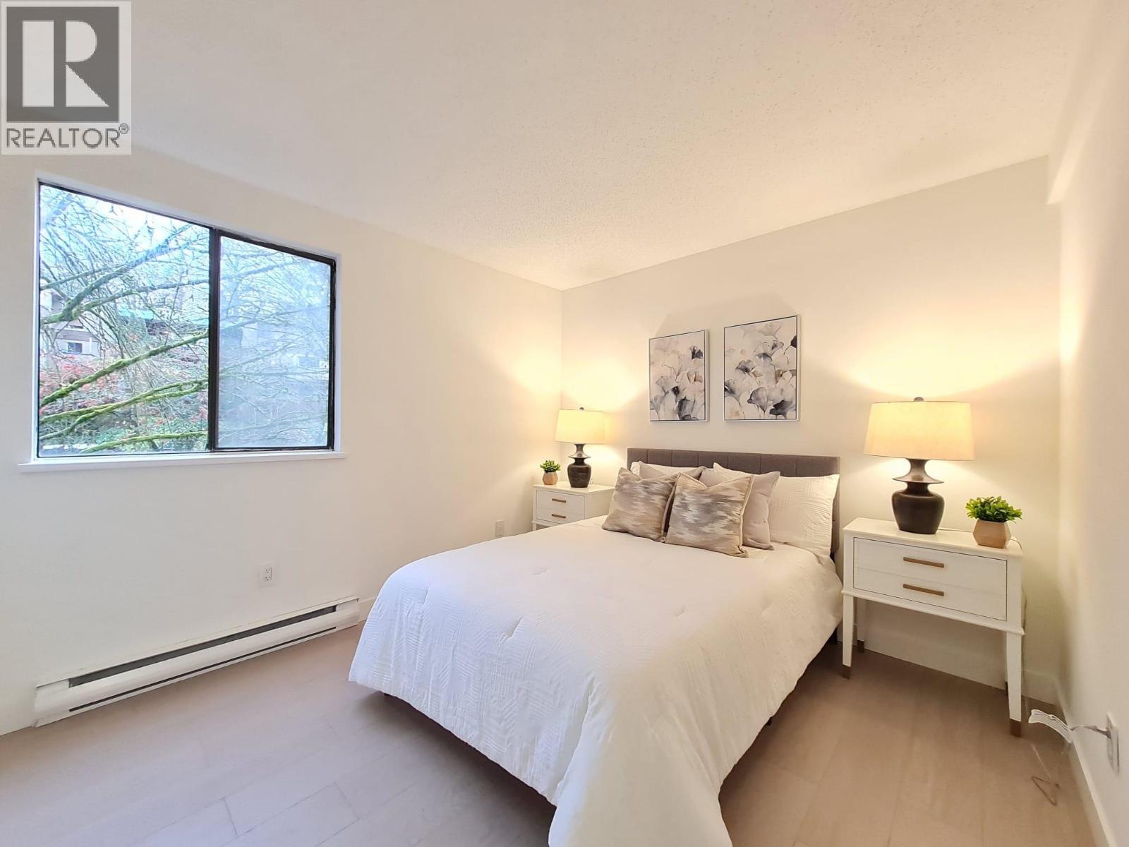 202 9128 Capella Drive, Burnaby, BC - Indoor Photo Showing Bedroom