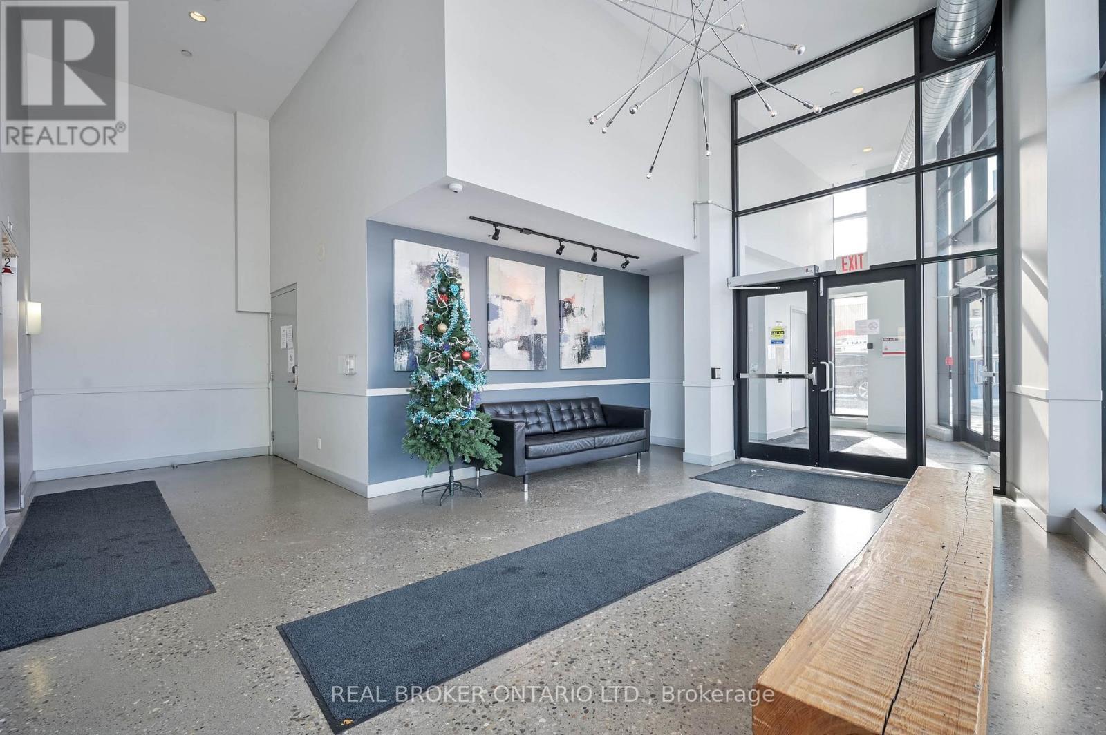 203 - 1 Victoria Street S, Kitchener, ON - Indoor Photo Showing Other Room