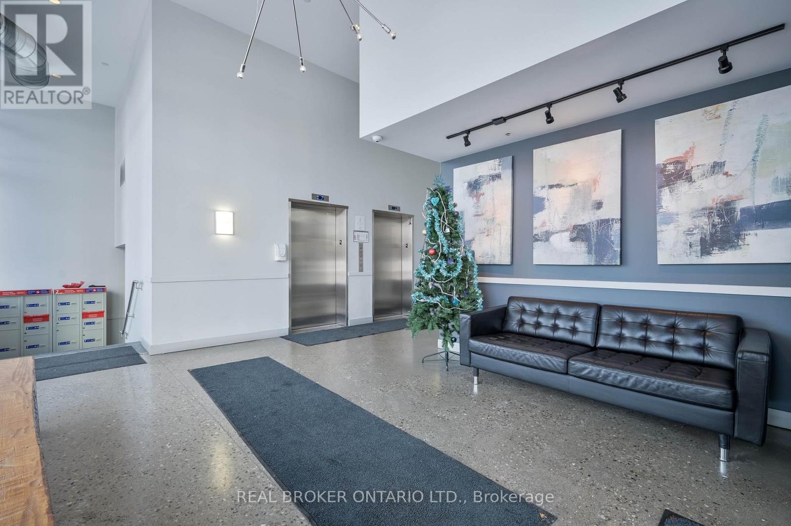 203 - 1 Victoria Street S, Kitchener, ON - Indoor Photo Showing Other Room