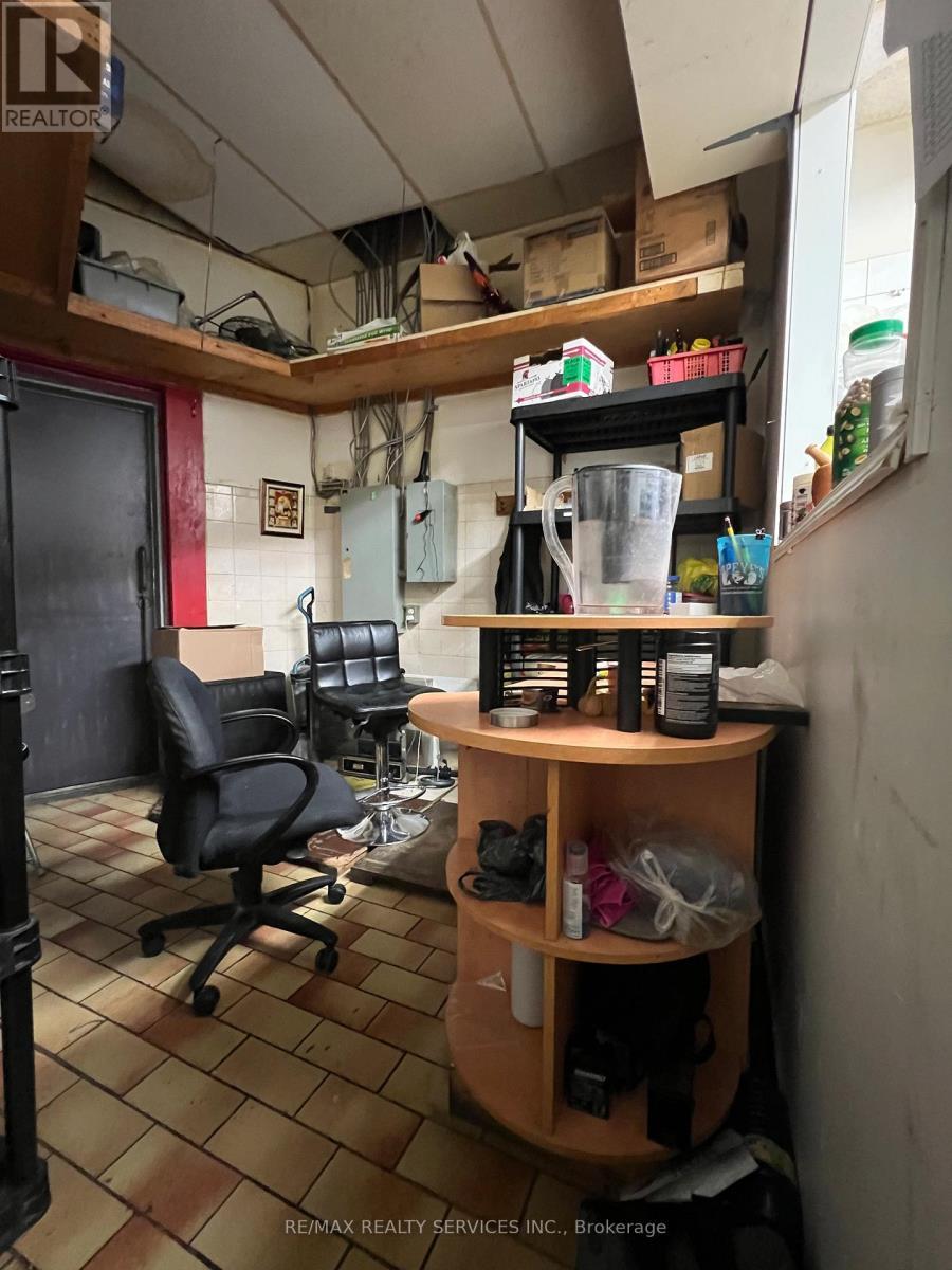 243 Wharncliffe Road N, London North, ON