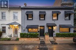 9 FORD STREET Hamilton, ON L8N 2P4