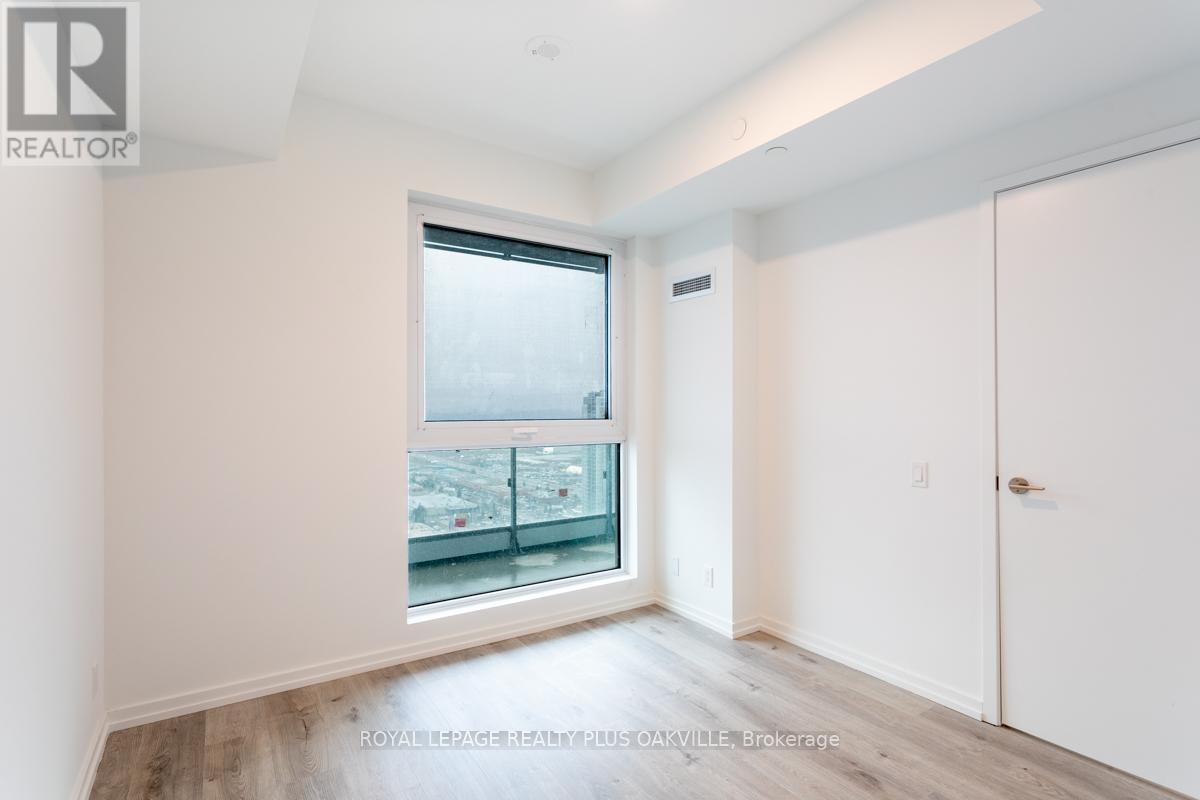 4110 - 7890 Jane Street, Vaughan, ON - Indoor Photo Showing Other Room