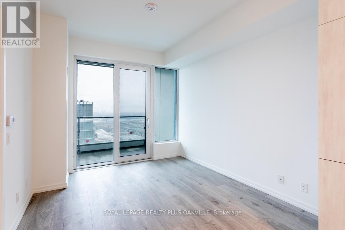 4110 - 7890 Jane Street, Vaughan, ON - Indoor Photo Showing Other Room