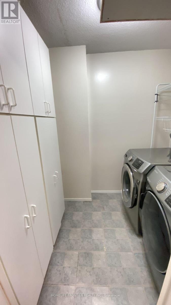 205 - 180 Dudley Avenue, Markham, ON - Indoor