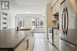 1237 Anthonia Trail, Oakville, ON - Indoor Photo Showing Kitchen With Upgraded Kitchen