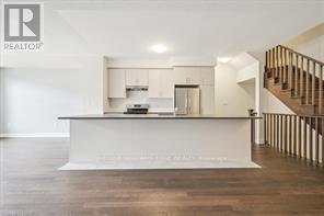 1237 Anthonia Trail, Oakville, ON - Indoor Photo Showing Kitchen