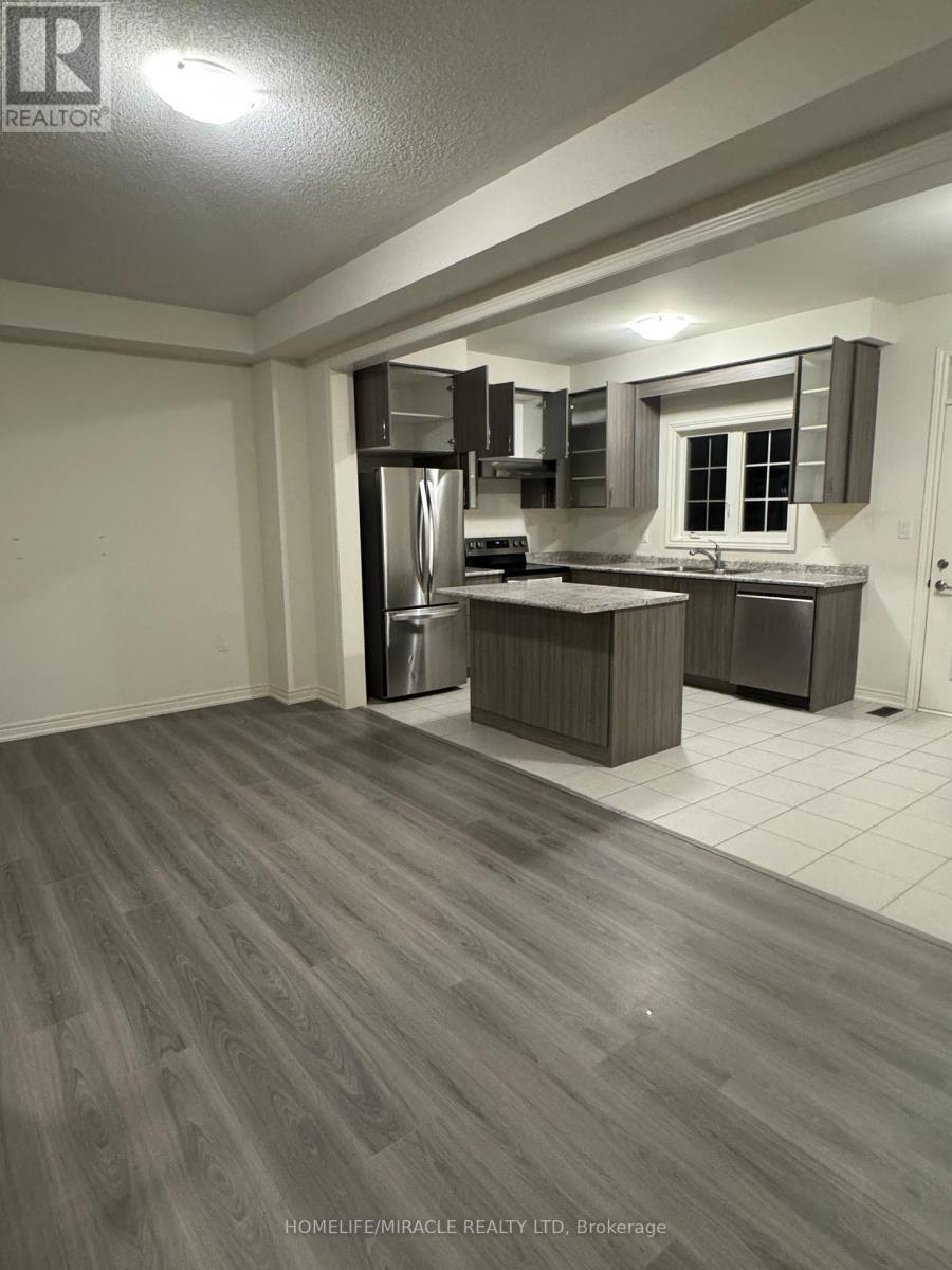 62 Holcomb Terrace, Hamilton, ON - Indoor Photo Showing Kitchen
