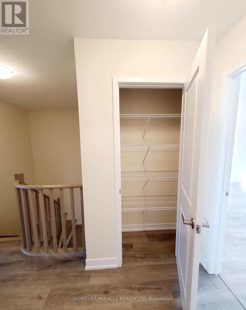 2 - 7789 Kalar Road, Niagara Falls, ON - Indoor