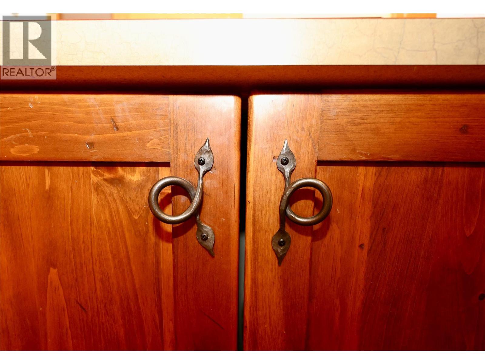 1336 Palliser Trail Unit# 9, Golden, BC - Photo Showing Other Room