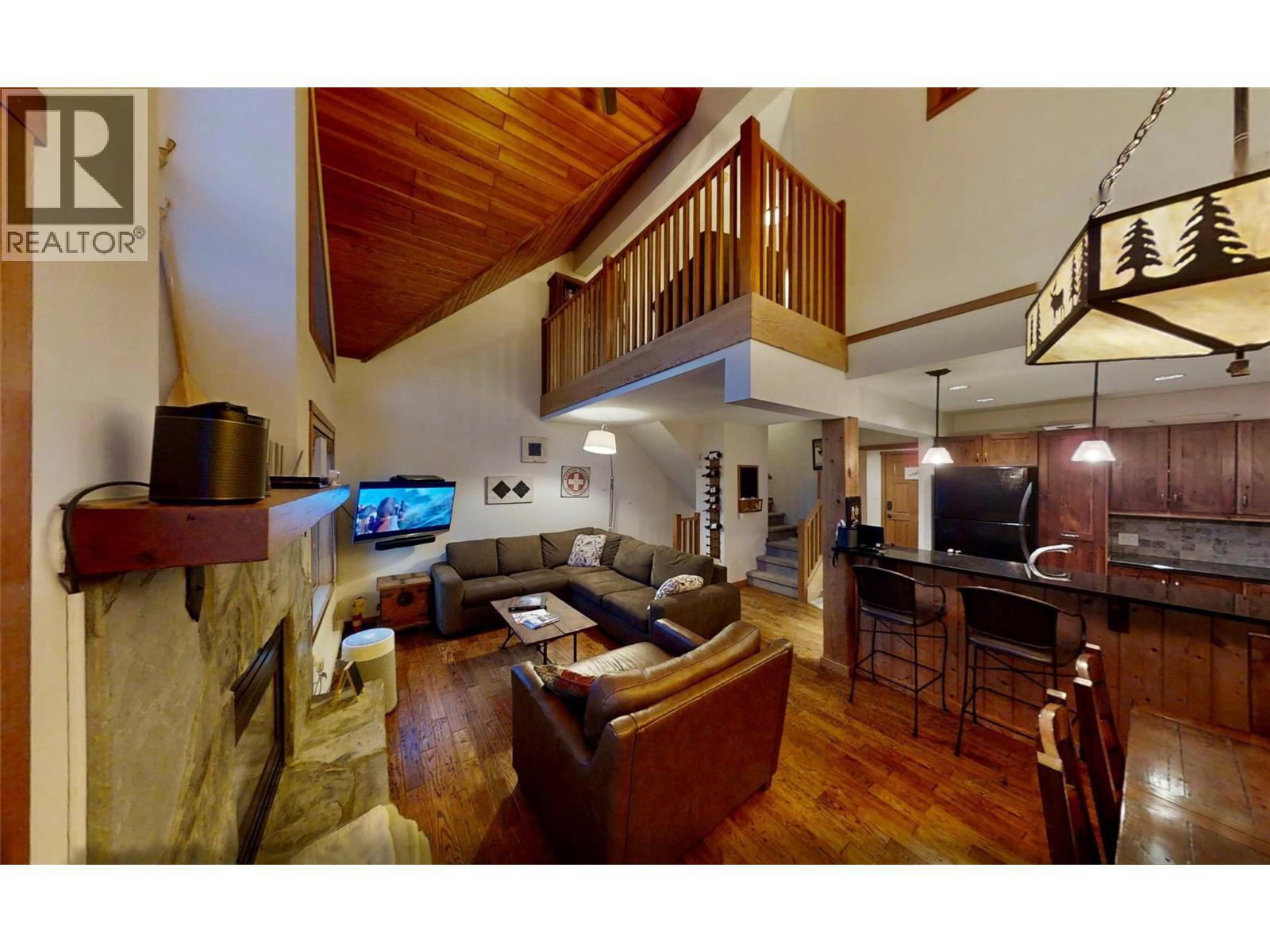 1336 Palliser Trail Unit# 9, Golden, BC - Indoor