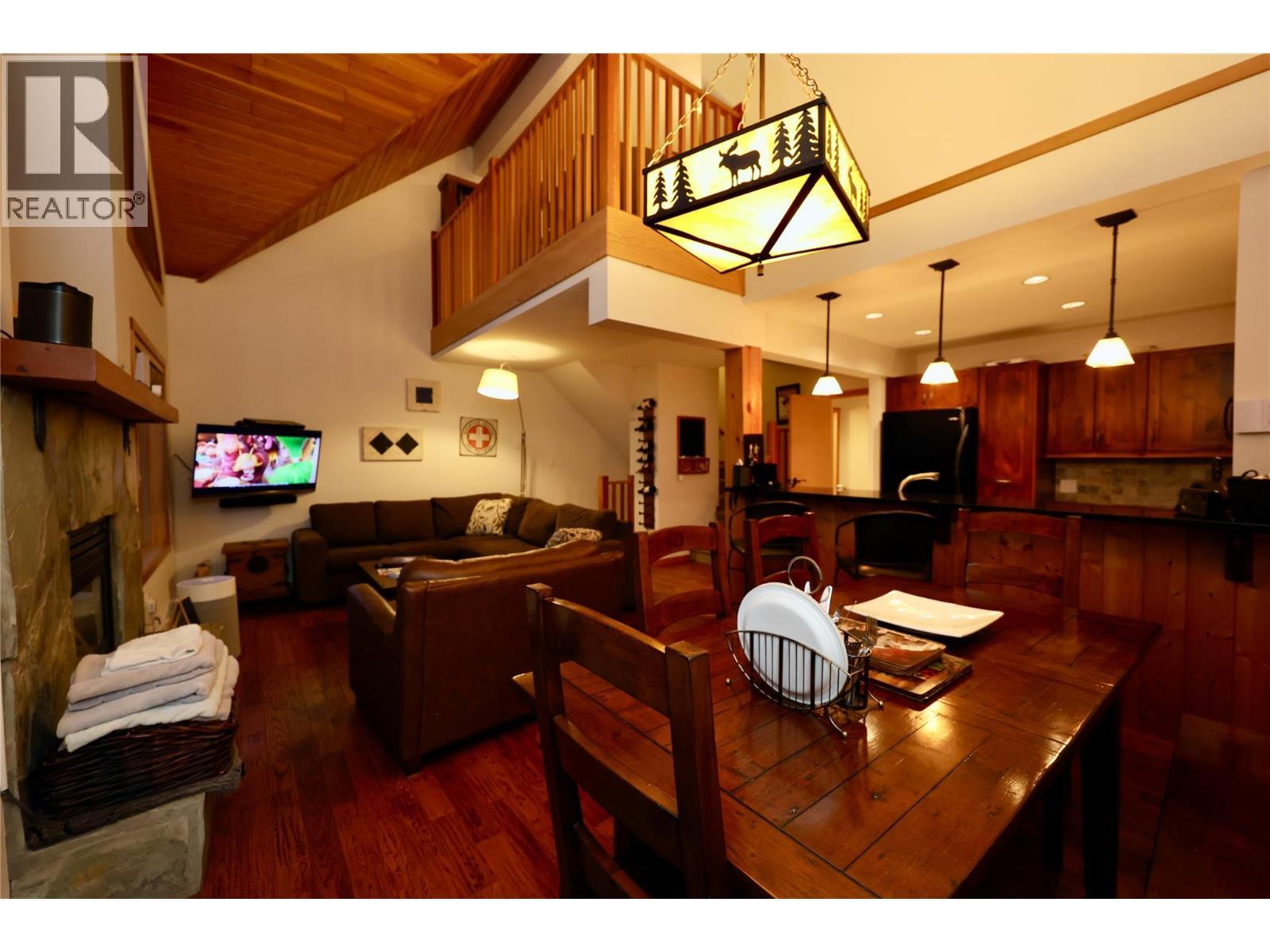 1336 Palliser Trail Unit# 9, Golden, BC - Indoor