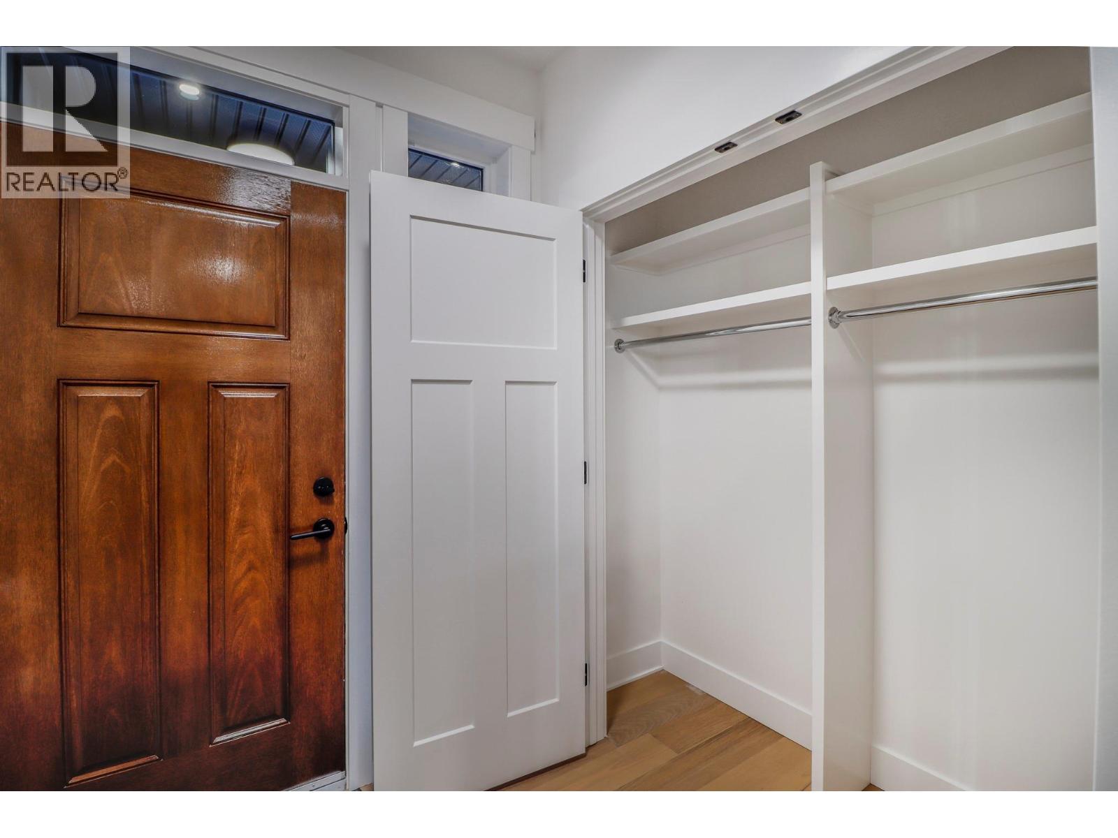 136 Shadow Mountain Boulevard, Cranbrook, BC - Indoor Photo Showing Other Room