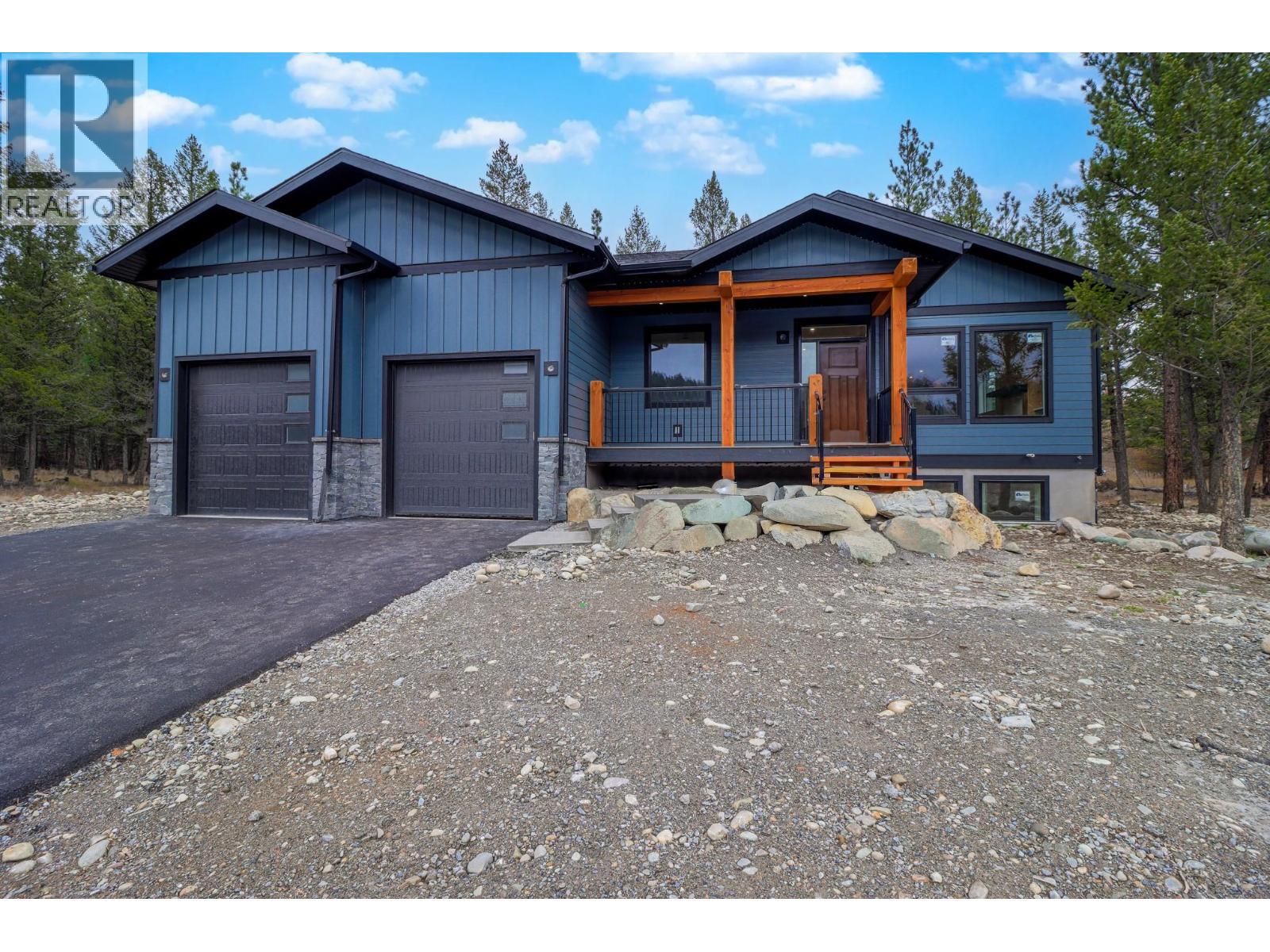 128 Shadow Mountain Boulevard, Cranbrook, BC - Outdoor With Deck Patio Veranda With Facade