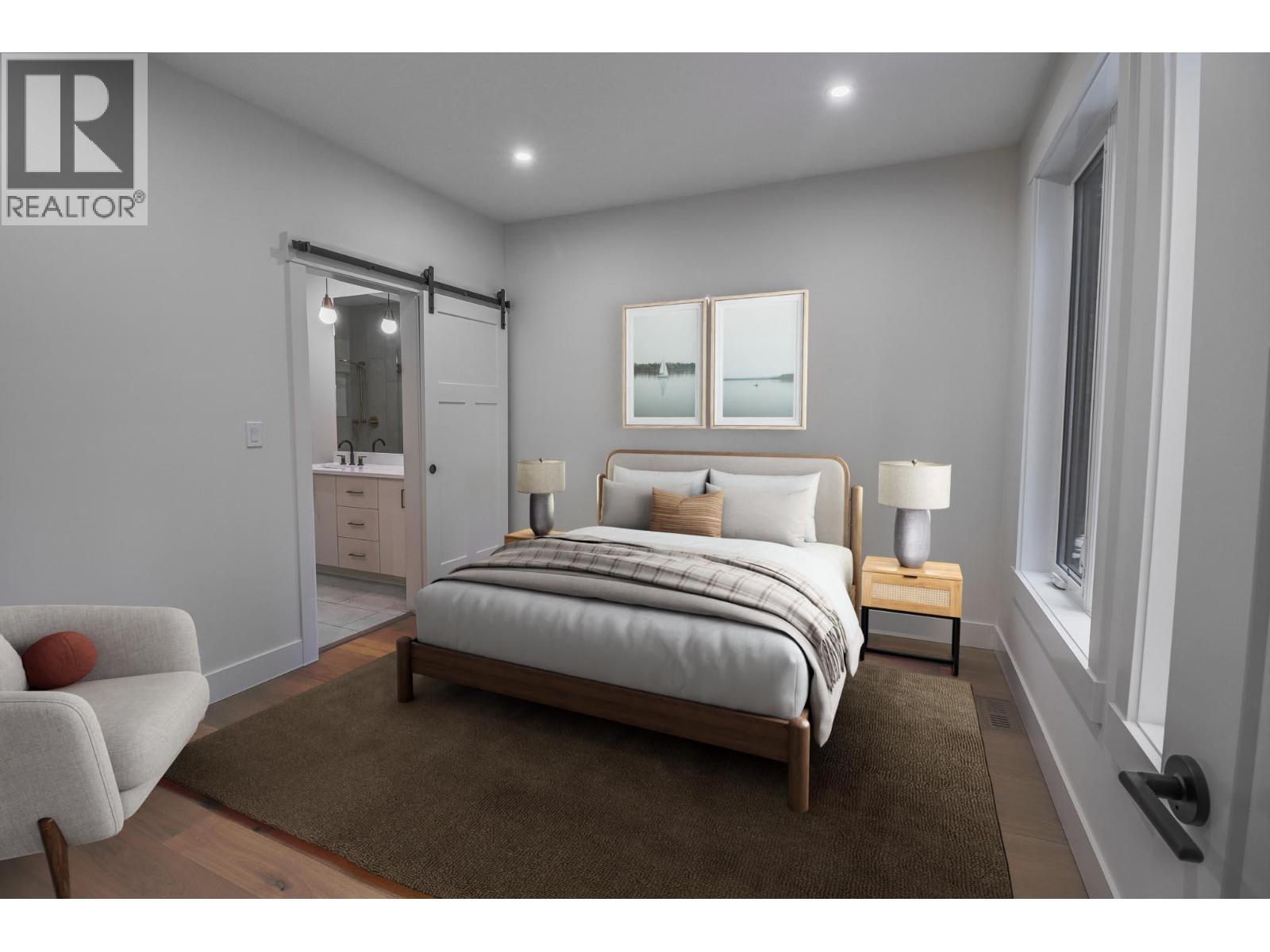 Ensuite walk-in closet - 128 Shadow Mountain Boulevard, Cranbrook, BC - Indoor With Storage