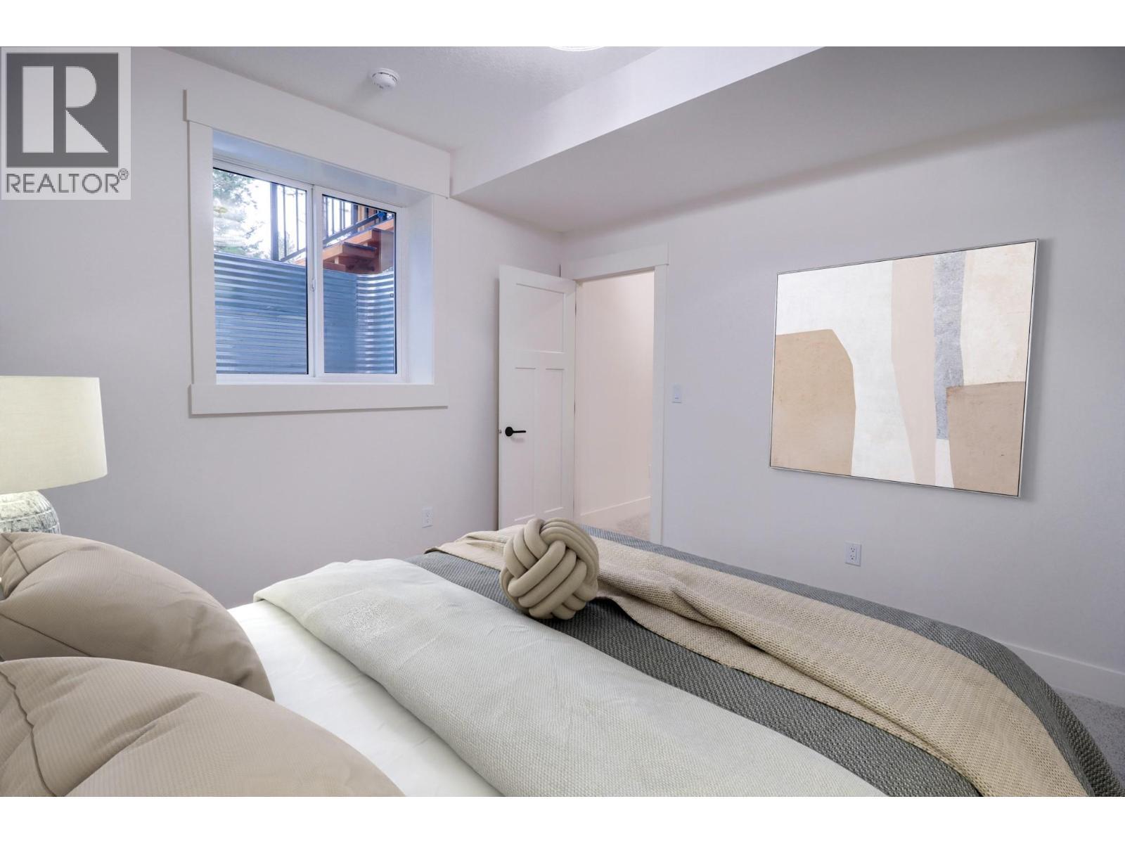 128 Shadow Mountain Boulevard, Cranbrook, BC - Indoor Photo Showing Basement