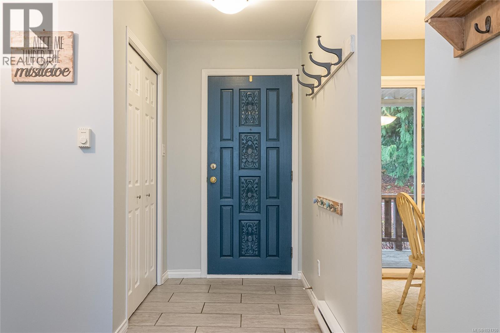 1850 Delanice Way, Nanoose Bay, BC - Indoor Photo Showing Other Room