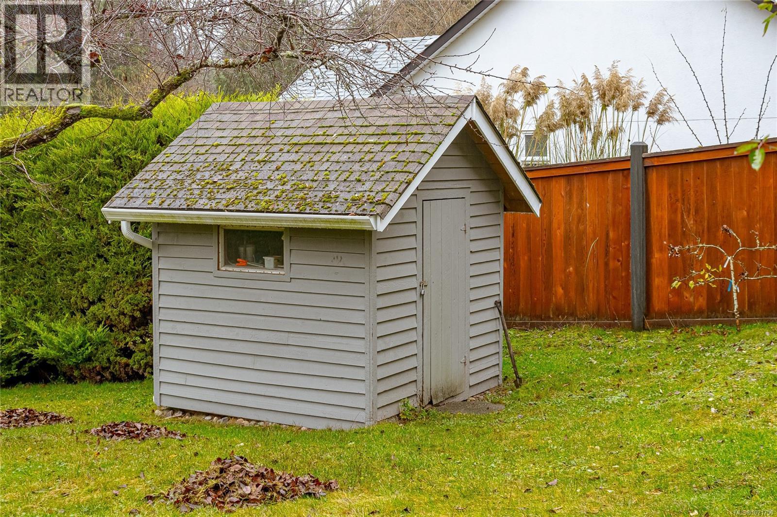 1850 Delanice Way, Nanoose Bay, BC - Outdoor